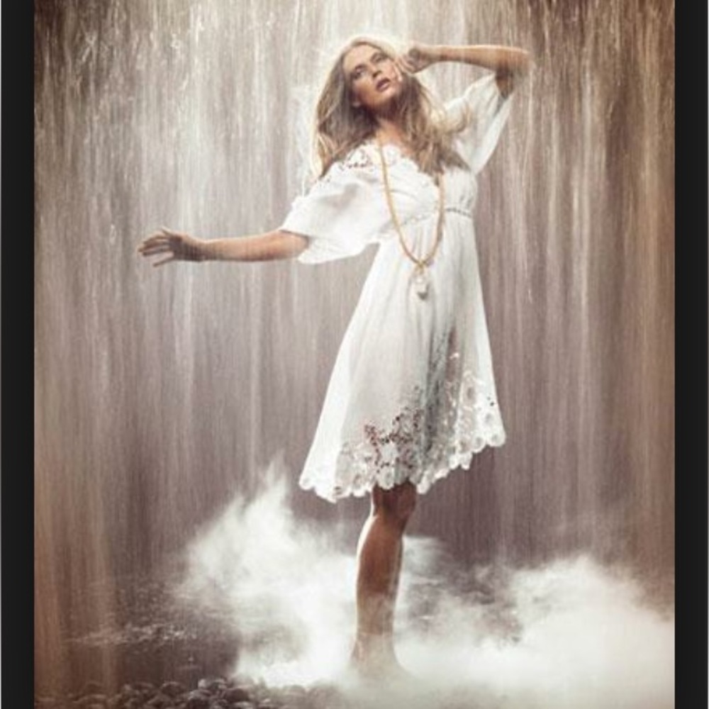 BCBGMaxAzria SS 2007 Runway Collection Etherial Silk Tunic MIDI Dress Off White